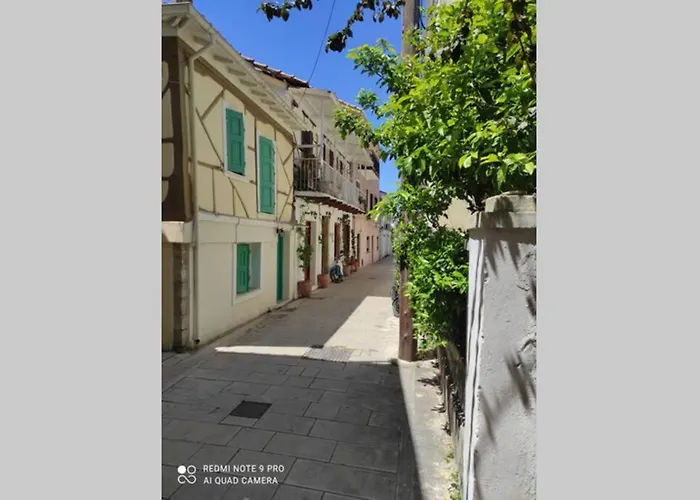 Lefkas Central